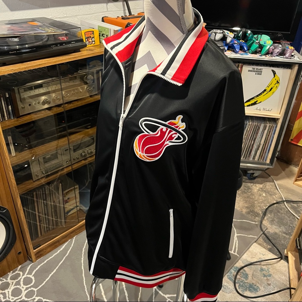 Authentic Hardwood classics stitched Miami Heat basketball warm up jacket